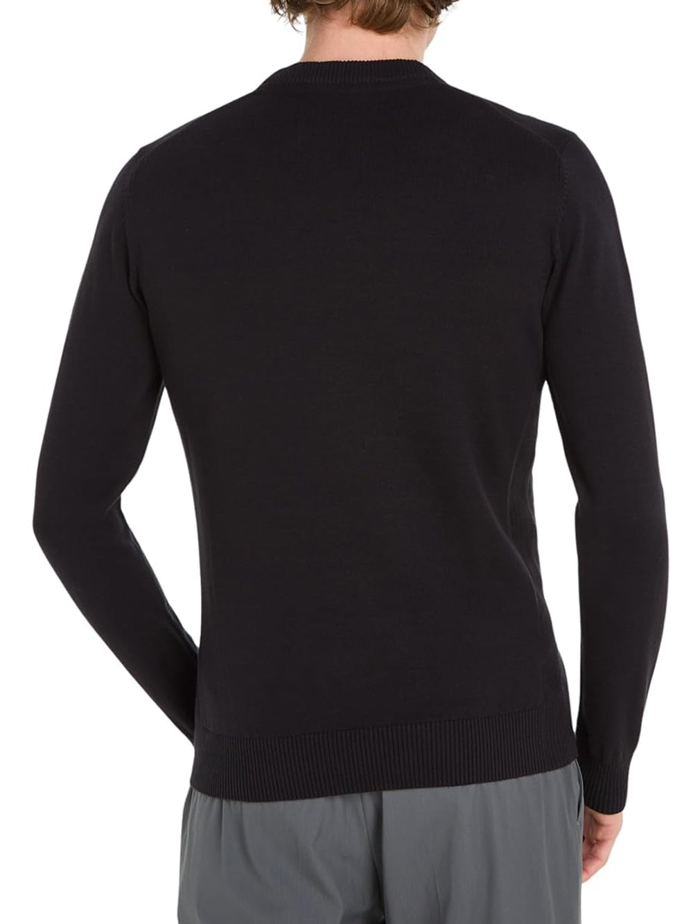 ISTITUTIONAL ESSENTIALS SWEATER