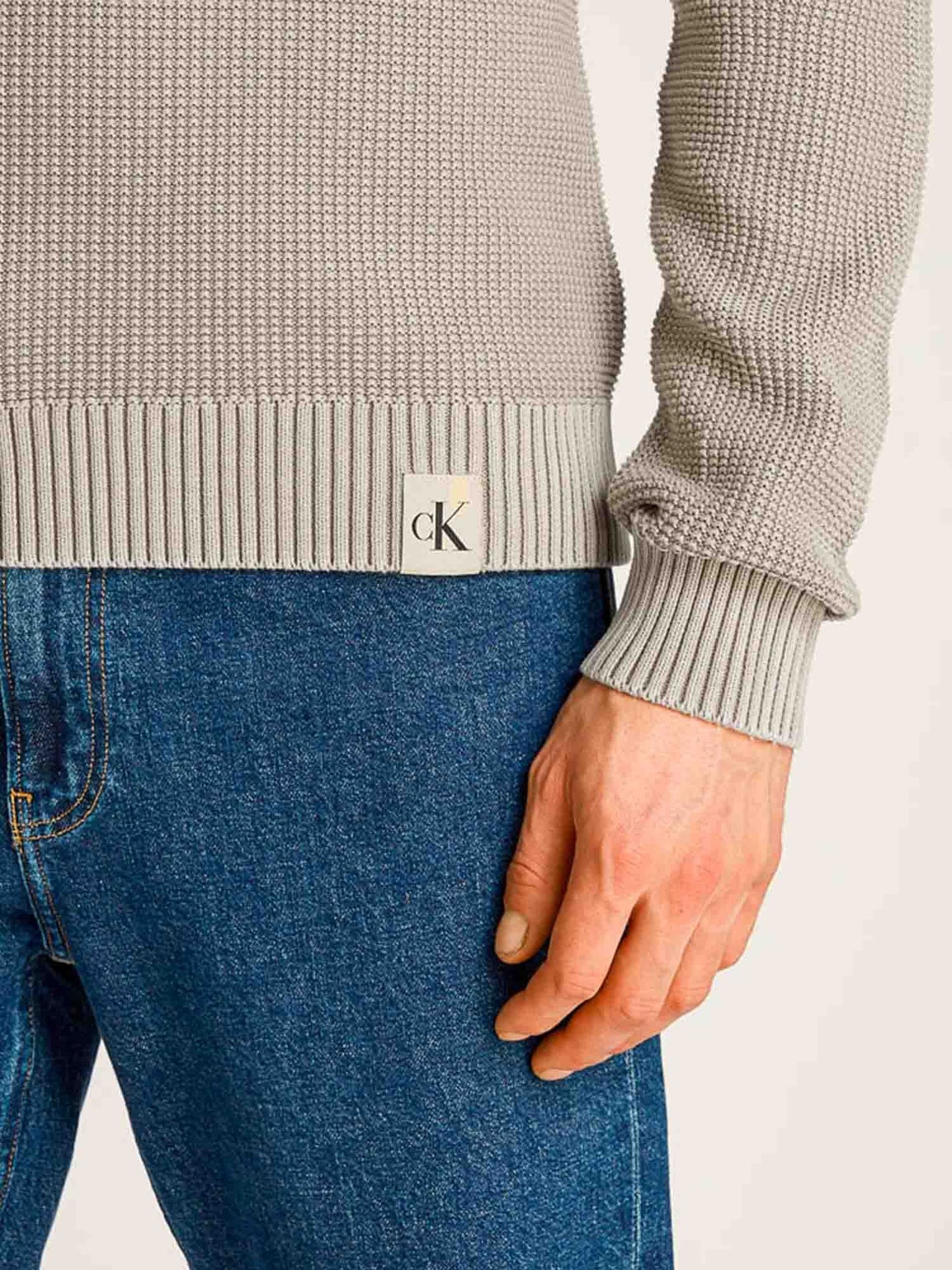CALVIN KLEIN WASHED RAGLAN SWEATER