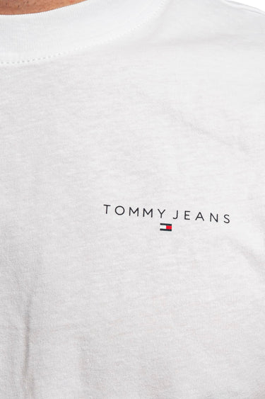TOMMY JEANS TJM SLIM LINEAR CHEST TEE TEXT
