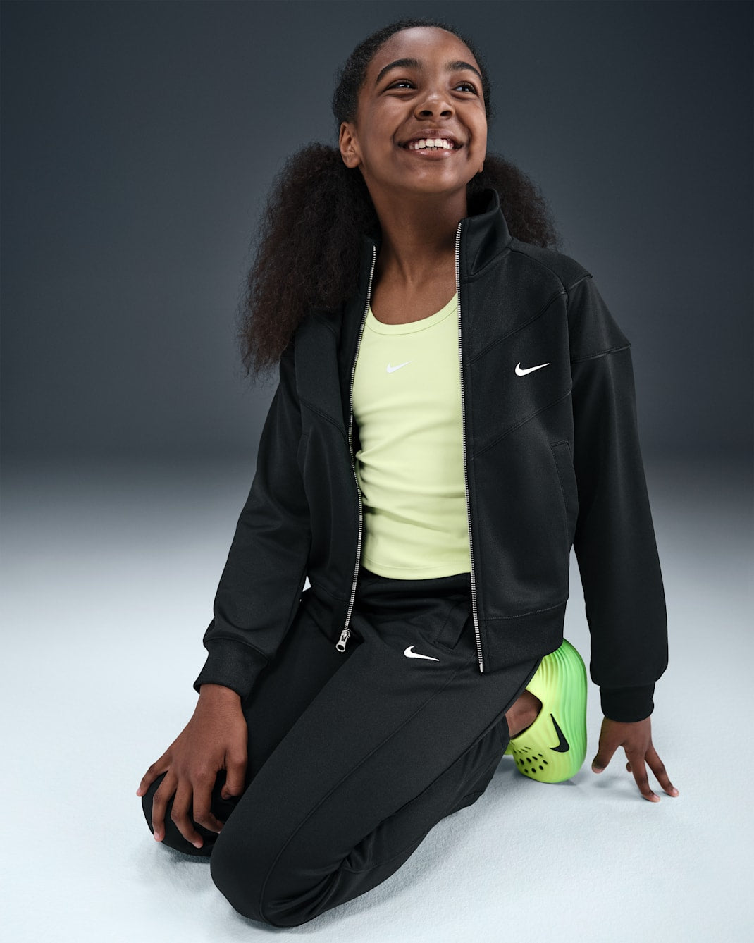 NIKE SPORTWEAR BLACK