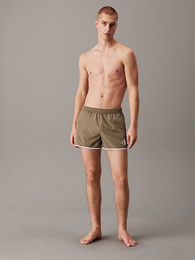 CALVIN KLEIN SHORT RUNNER