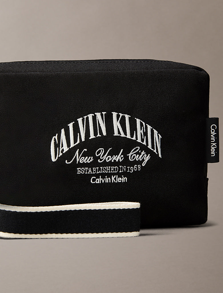 CALVIN KLEIN GRAPHIC POUCH