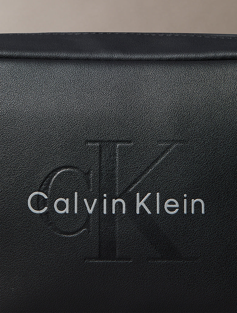 CALVIN KLEIN BOLD DOPP KIT