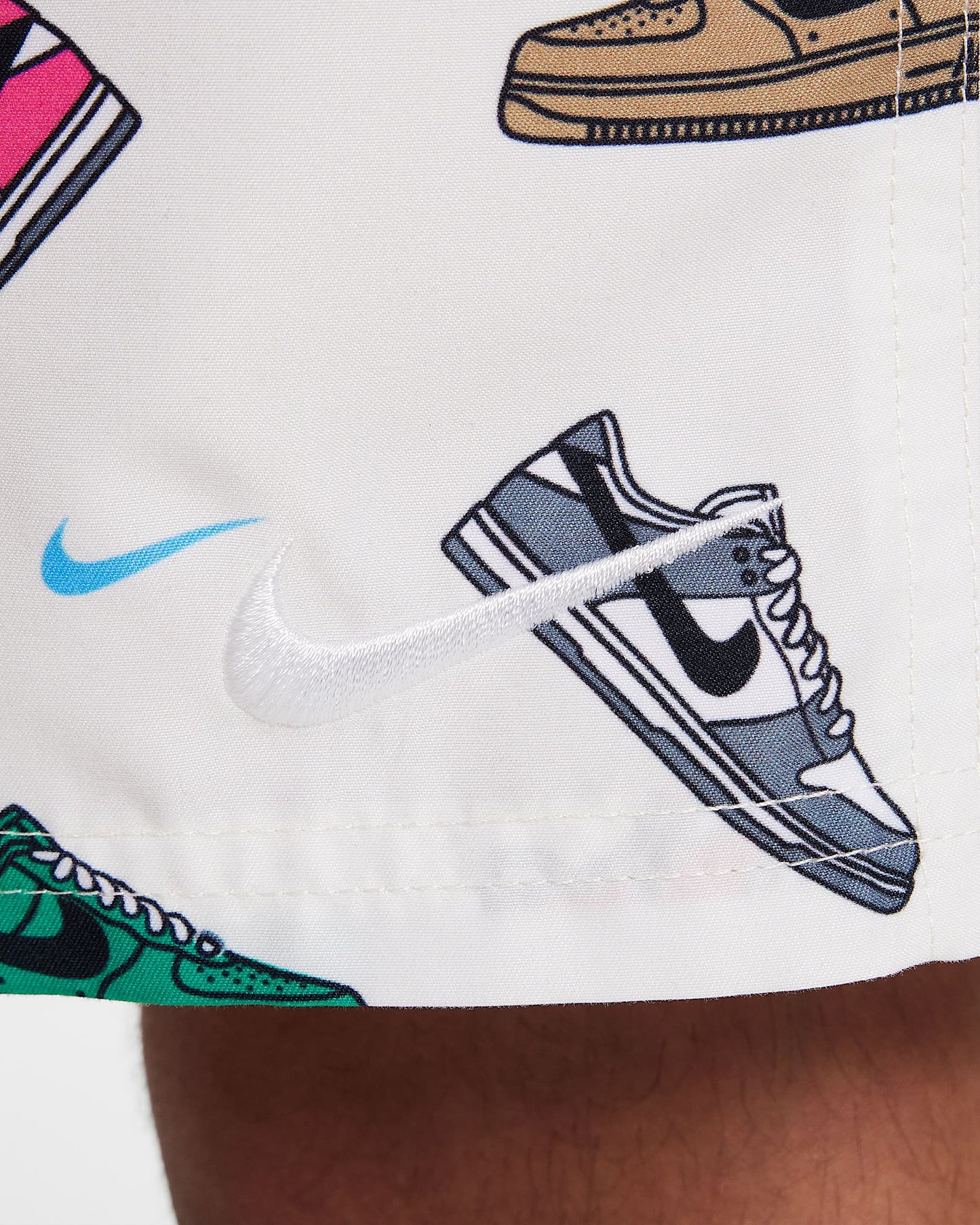 NIKE 7 VOLLEY SHORT