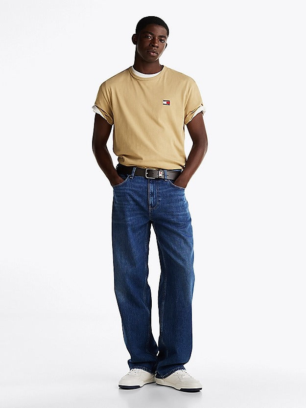 TOMMY JEANS TJM REG BADGE TEE EX