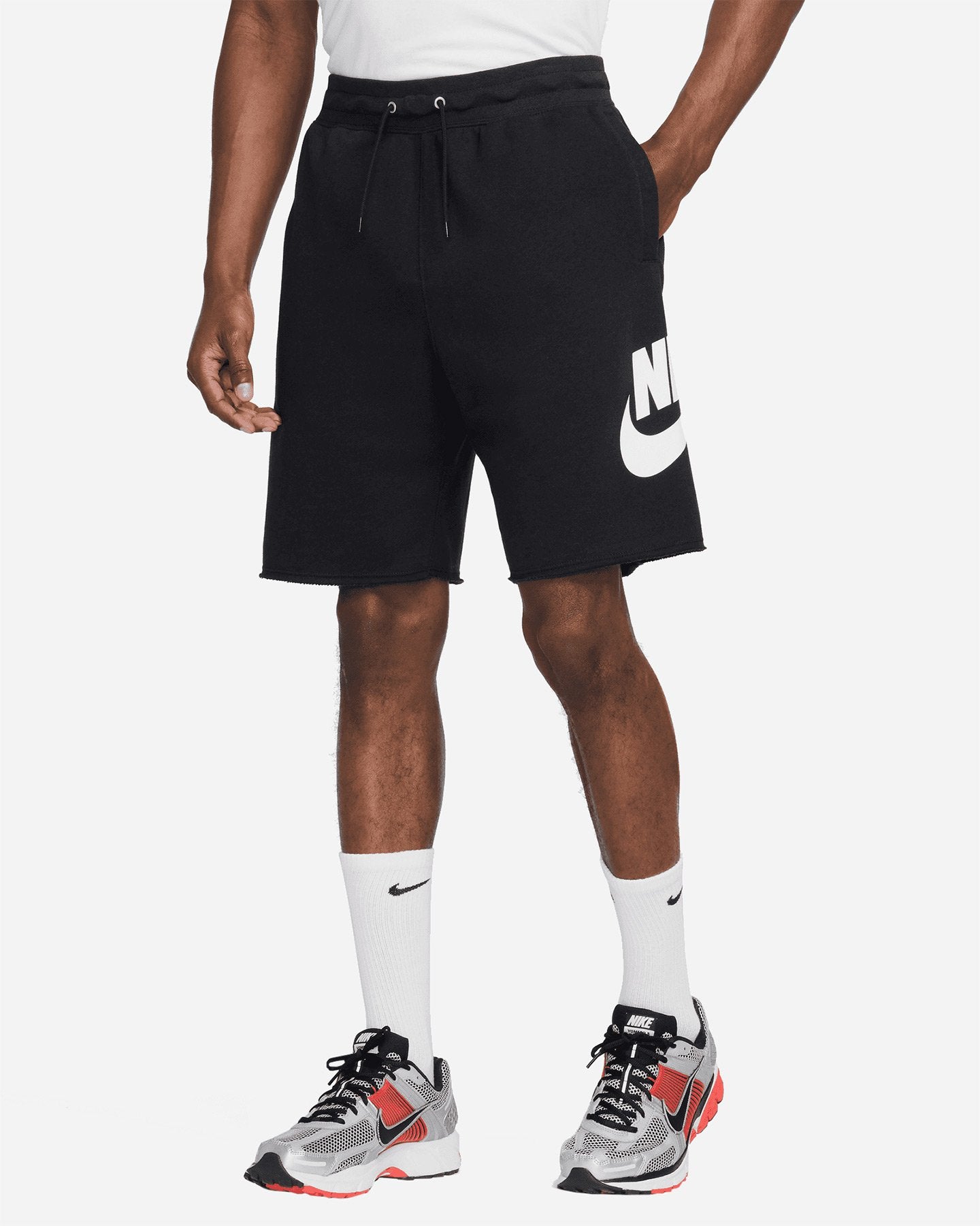 NIKE CLUB SHORT