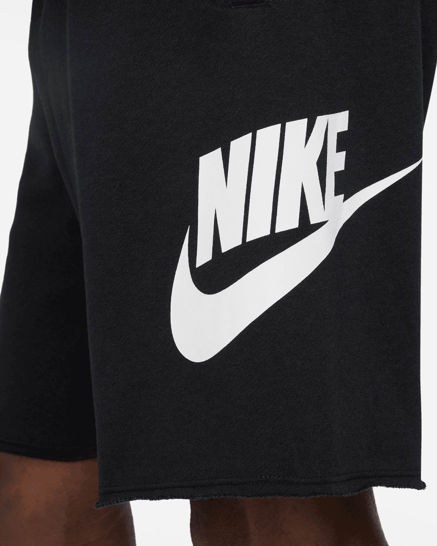 NIKE CLUB SHORT