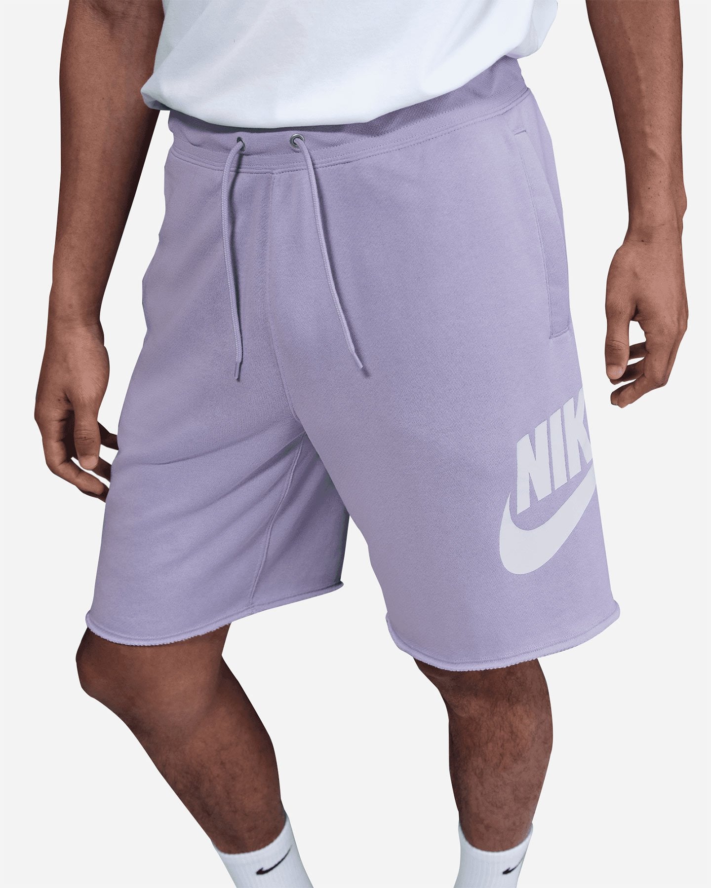NIKE CLUB SHORT