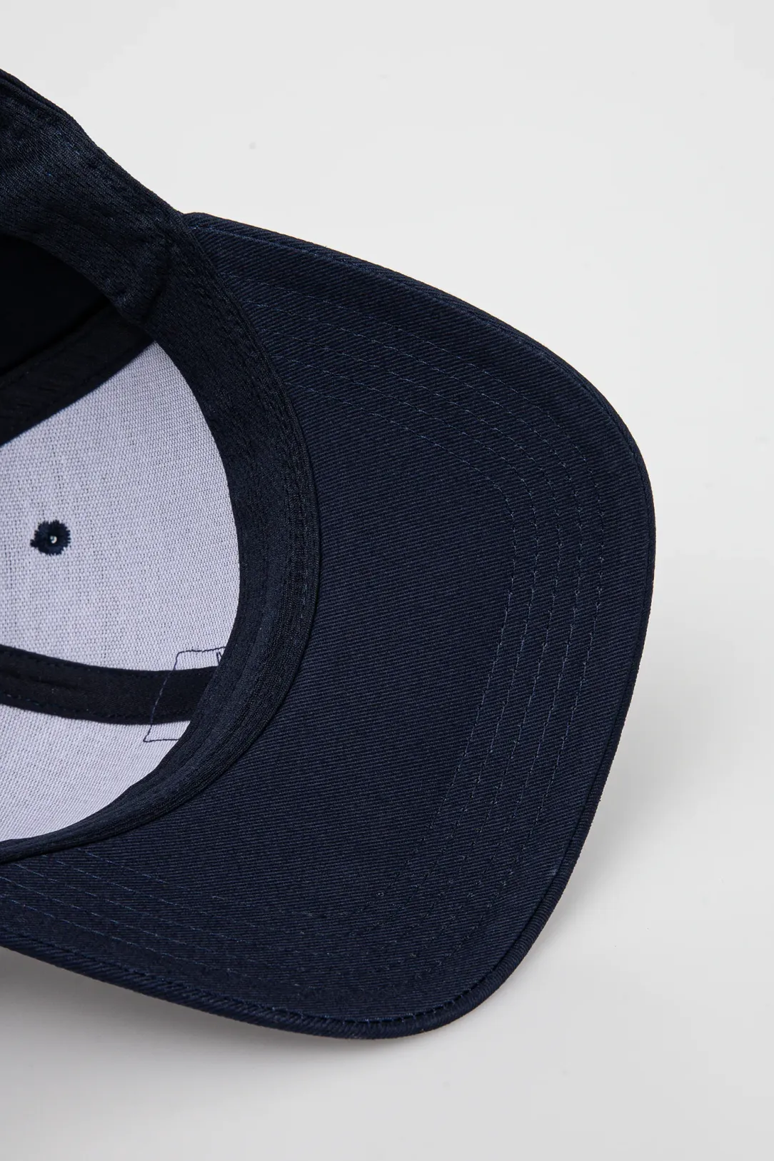 FILA CAPPELLO CON VISIERA BLU