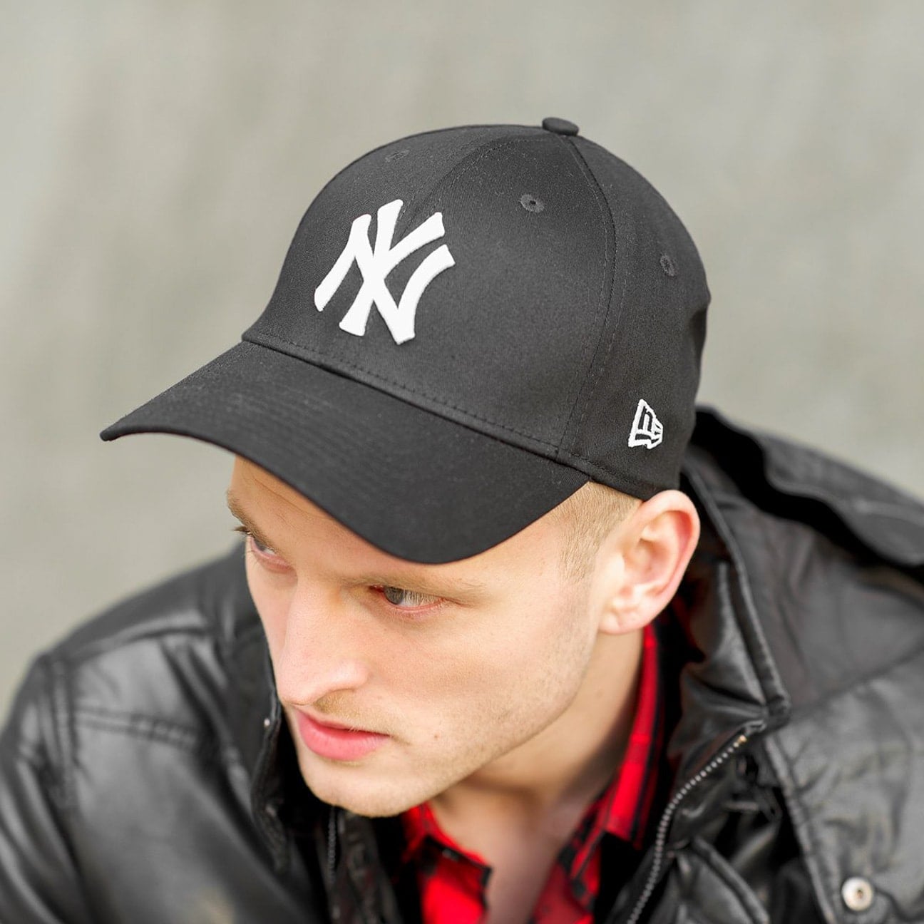 NEE 940 LEAG BASIC NEYYAN BLACK/WHITE