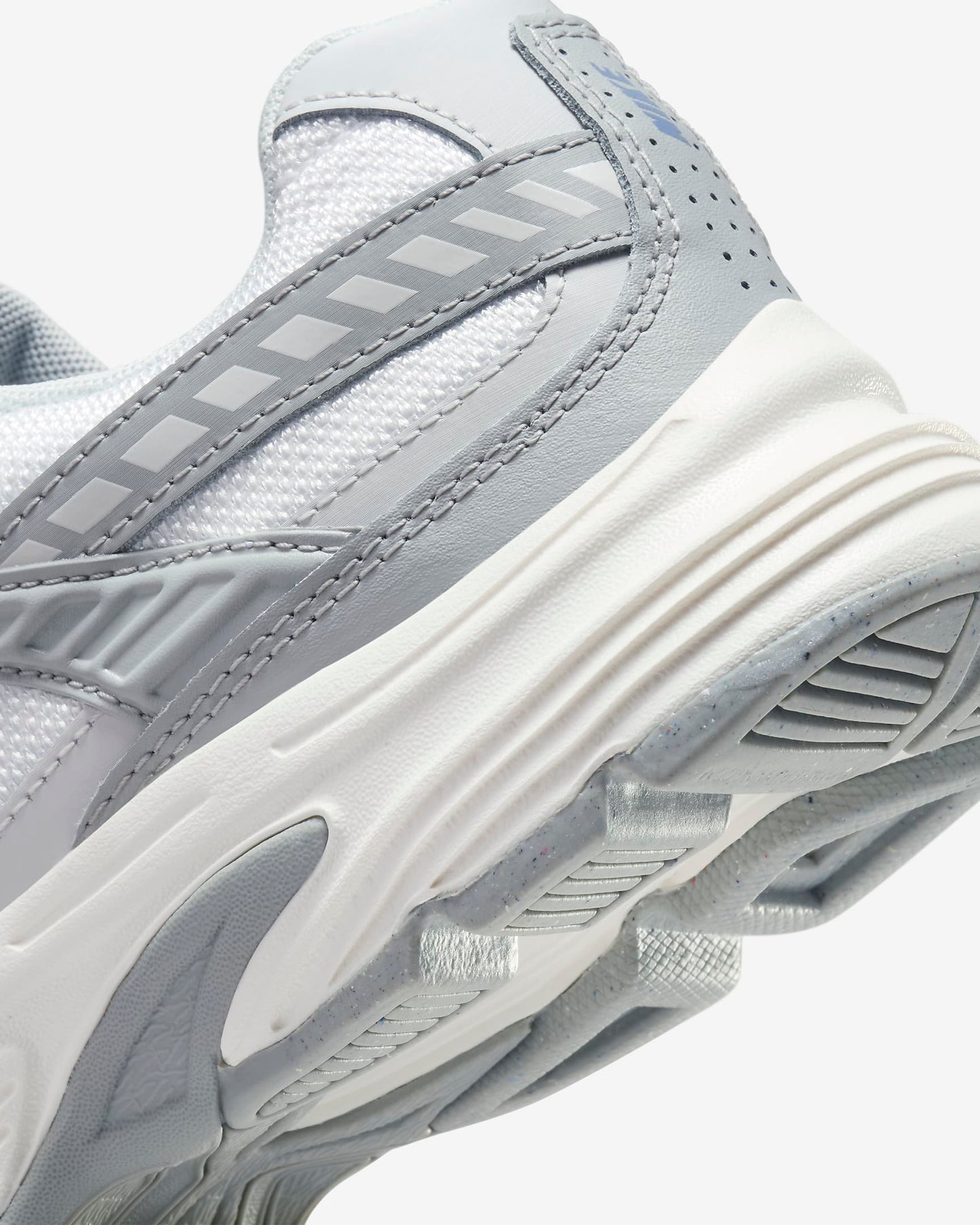 CUMBRE DE INICIADORES DE NIKE PARA MUJERES