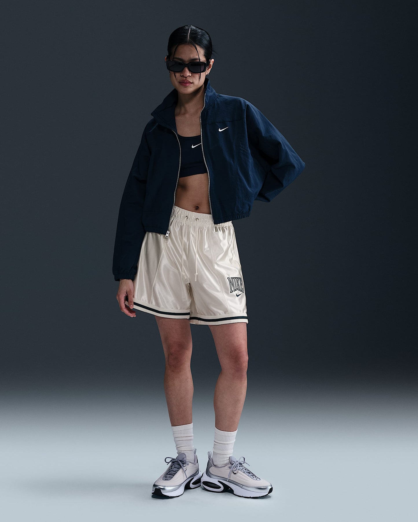 NIKE W NSW STREET 6" SATIN GX SHORT