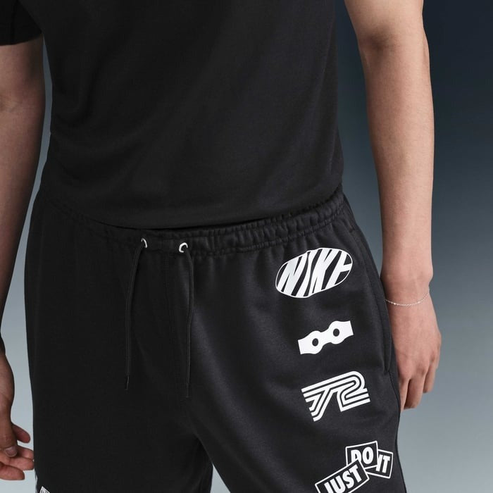 NIKE CLUB FT SHORT