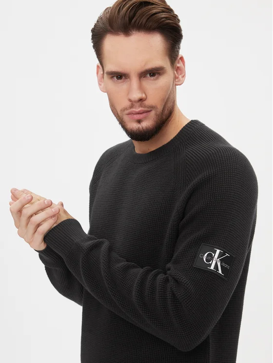 CALVIN KLEIN BADGE EASY SWEATER