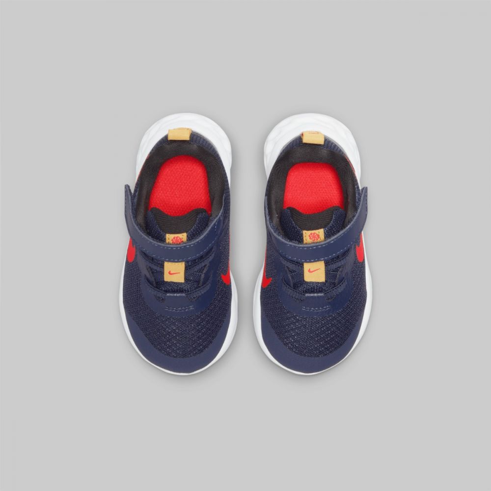 NIKE REVOLUTION 6 NN