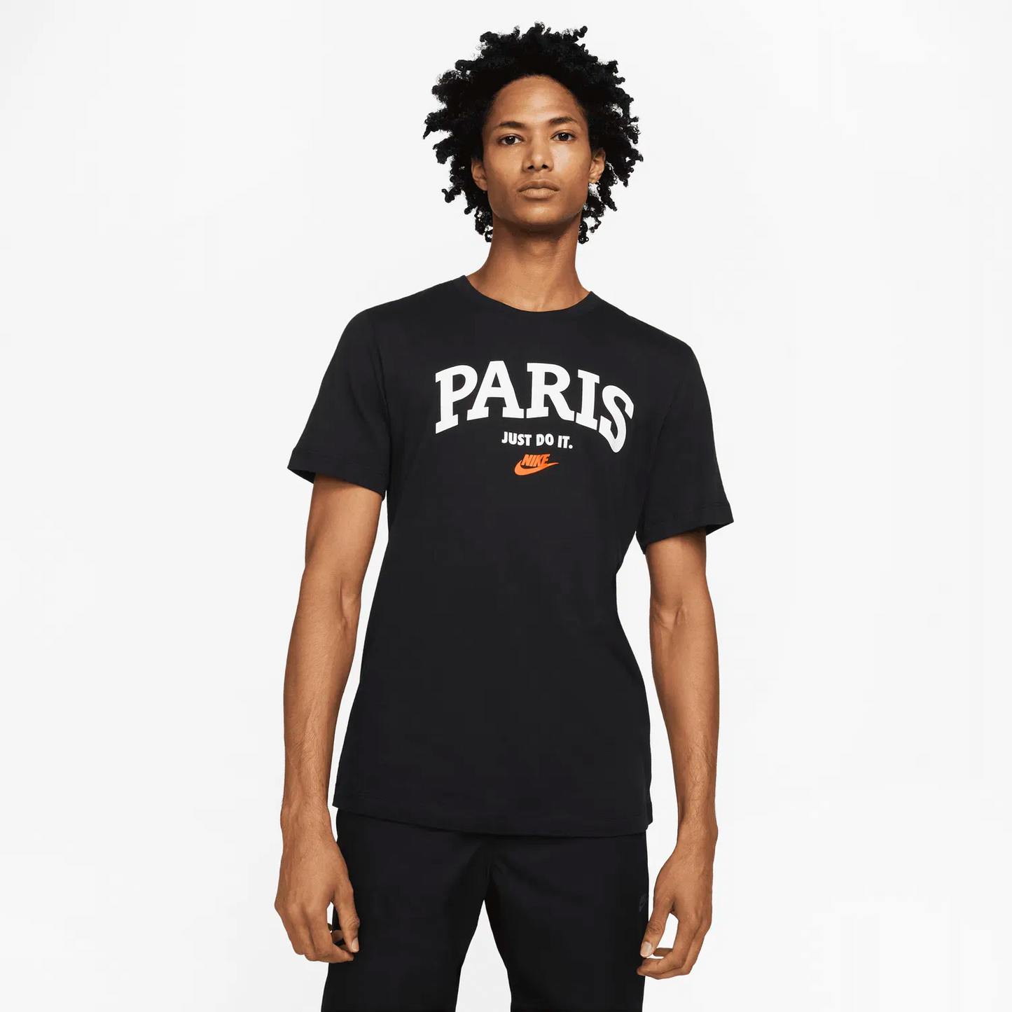 NIKE T-SHIRT