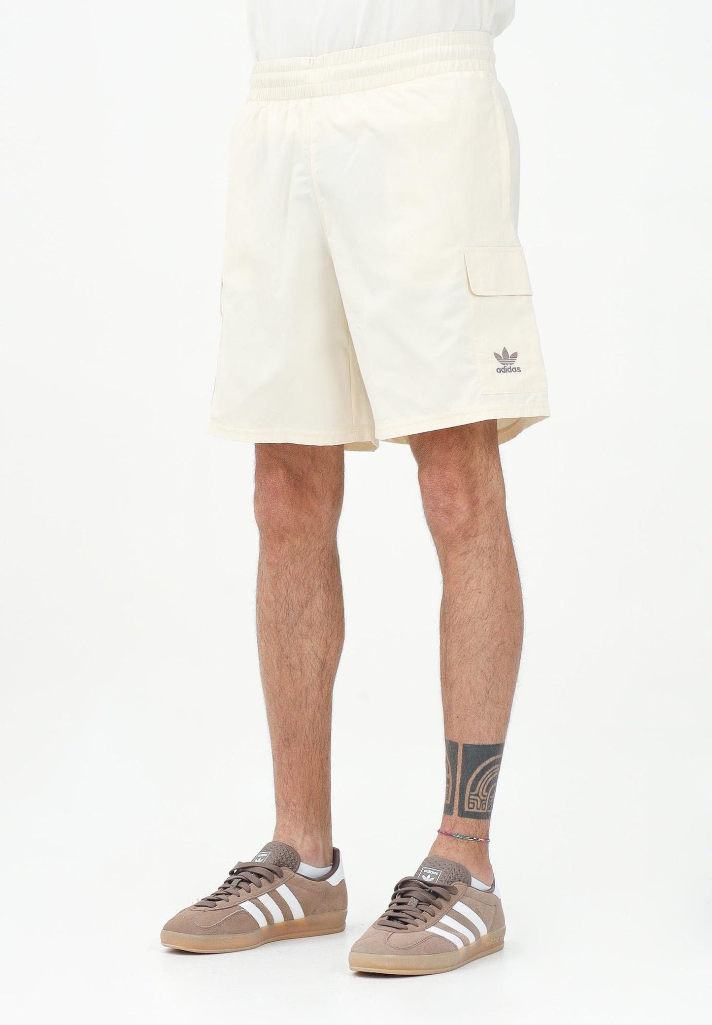 ADIDAS AOR ESS WVN SHORTS