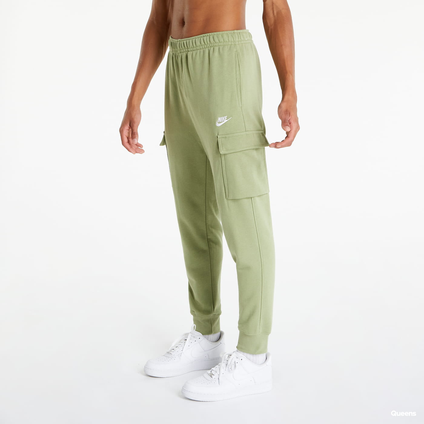 NIKE UOMO PANTALONE SPORTWEAR GARZATO