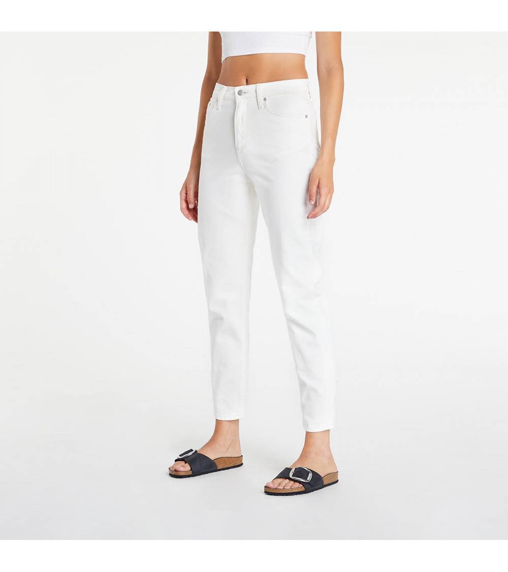 CALVIN KLEIN MOM JEANS