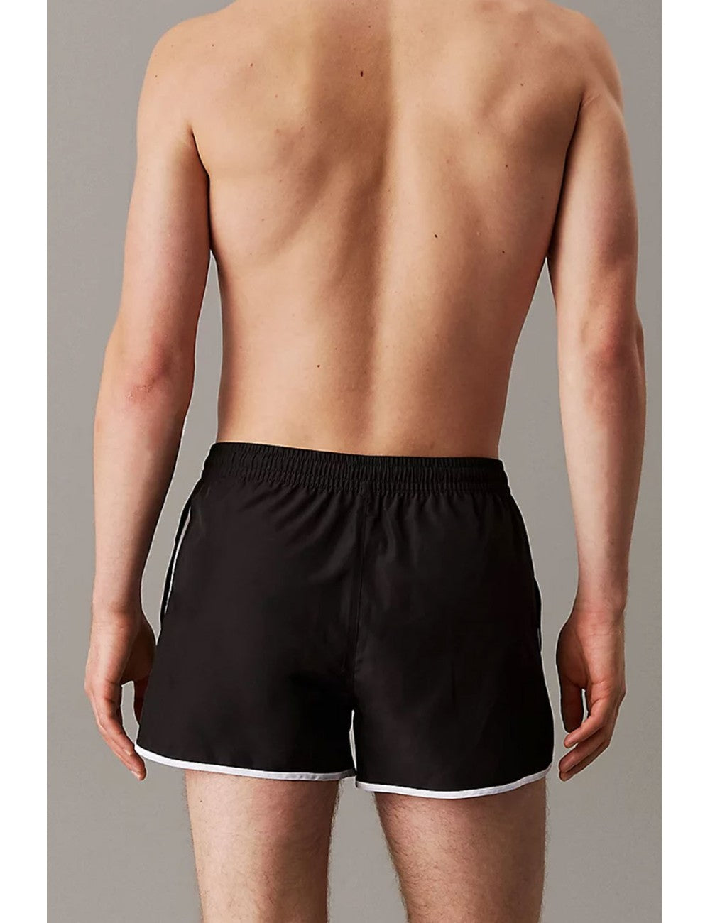 CALVIN KLEIN SHORT RUNNER
