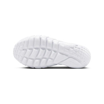 NIKE FLEX RUNNER 2