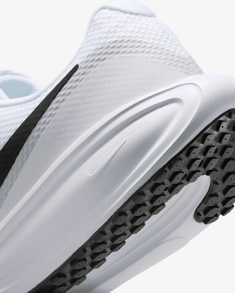 NIKE REVOLUTION 8 UOMO