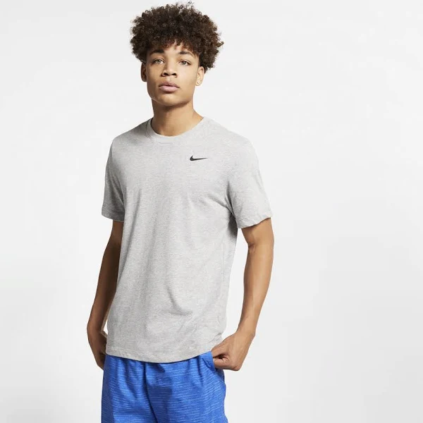NIKE T-SHIRT