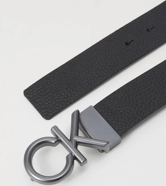 CALVIN KLEIN HALLMARK LOGO 35MM ADJ