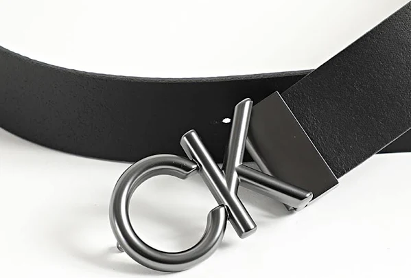 CALVIN KLEIN HALLMARK LOGO 35MM ADJ