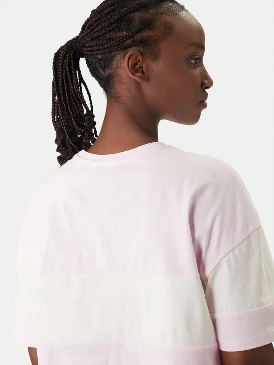 TOMMY JEANS CBLK BADGE TEE