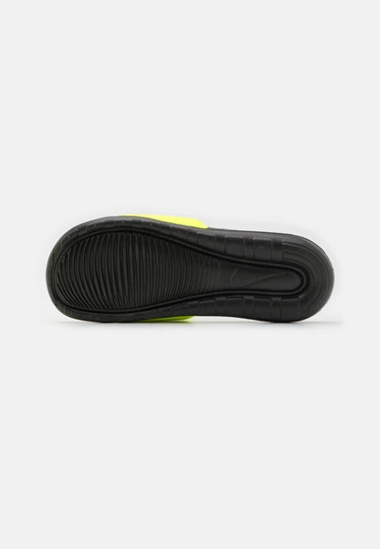 NIKE VICTORI ONE SLIDE