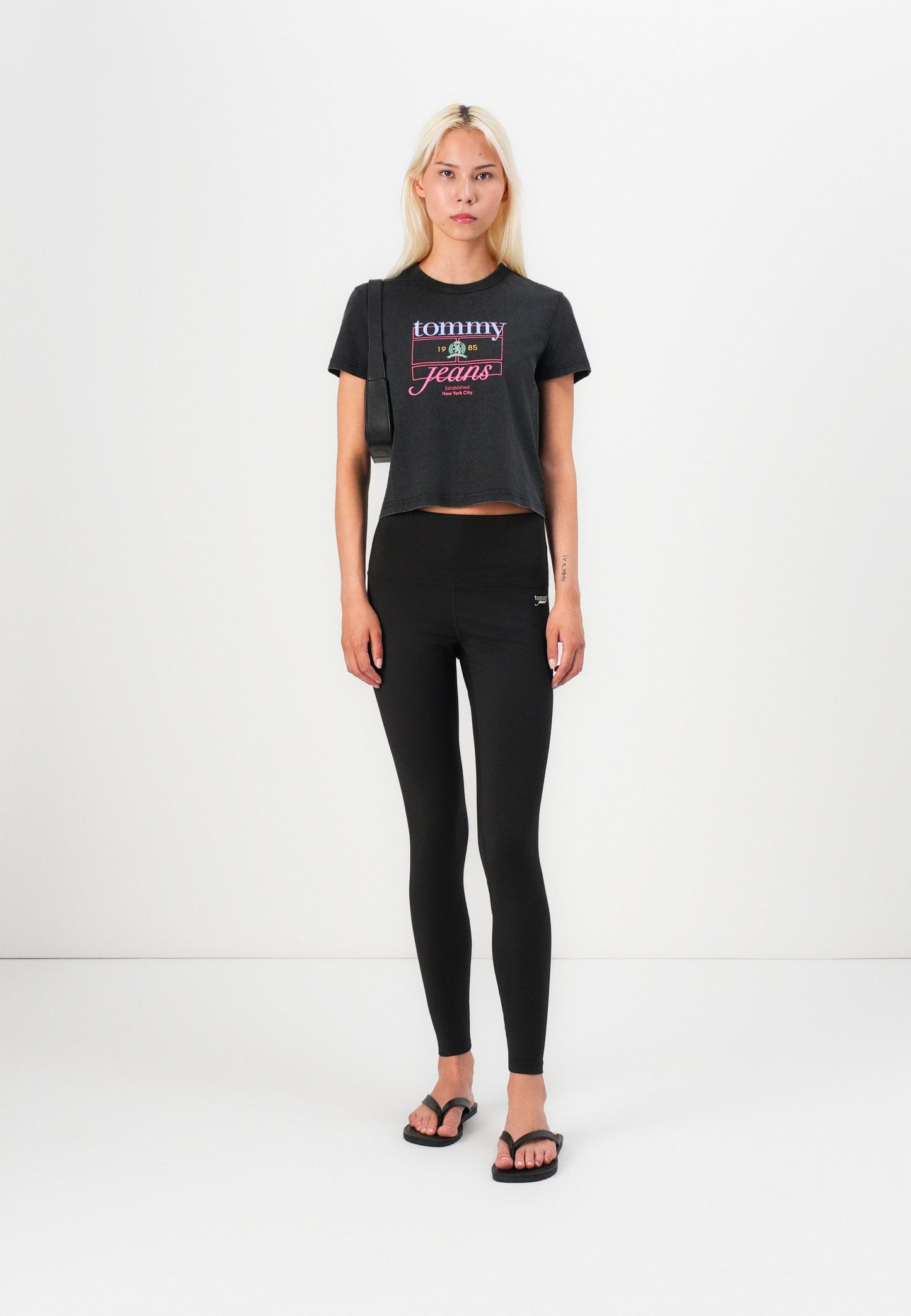 TOMMY JEANS  KICK FLARE LEGGINGS