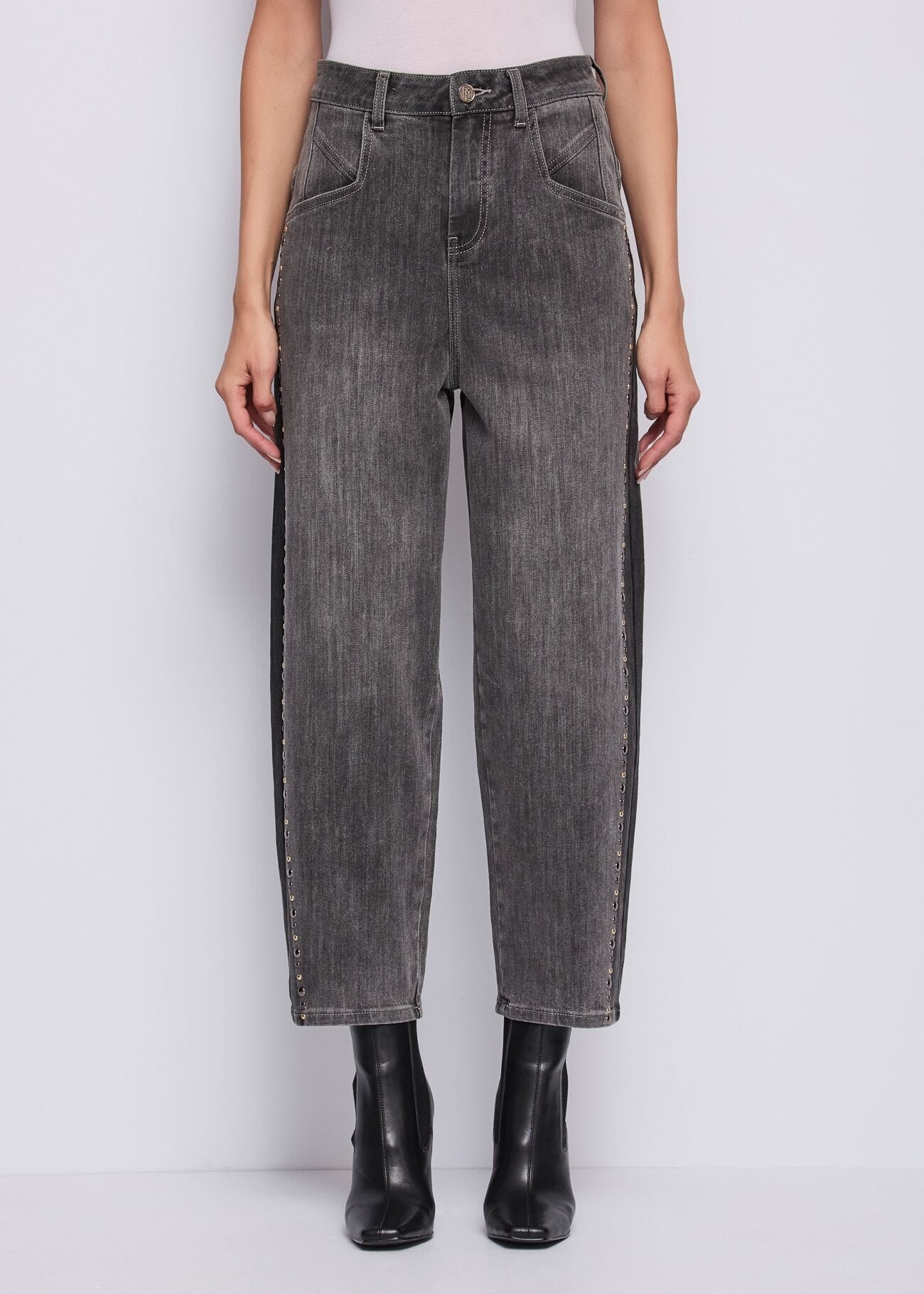 PANTALONES VAQUEROS CORTOS GAUDI