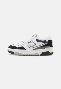 SNEAKERS NEW BALANCE 550
