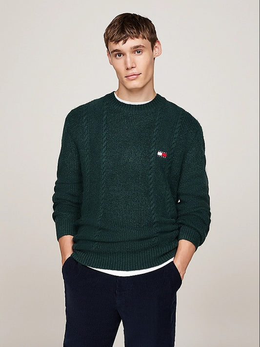 TJM SLIM CABLE KNIT CNECK