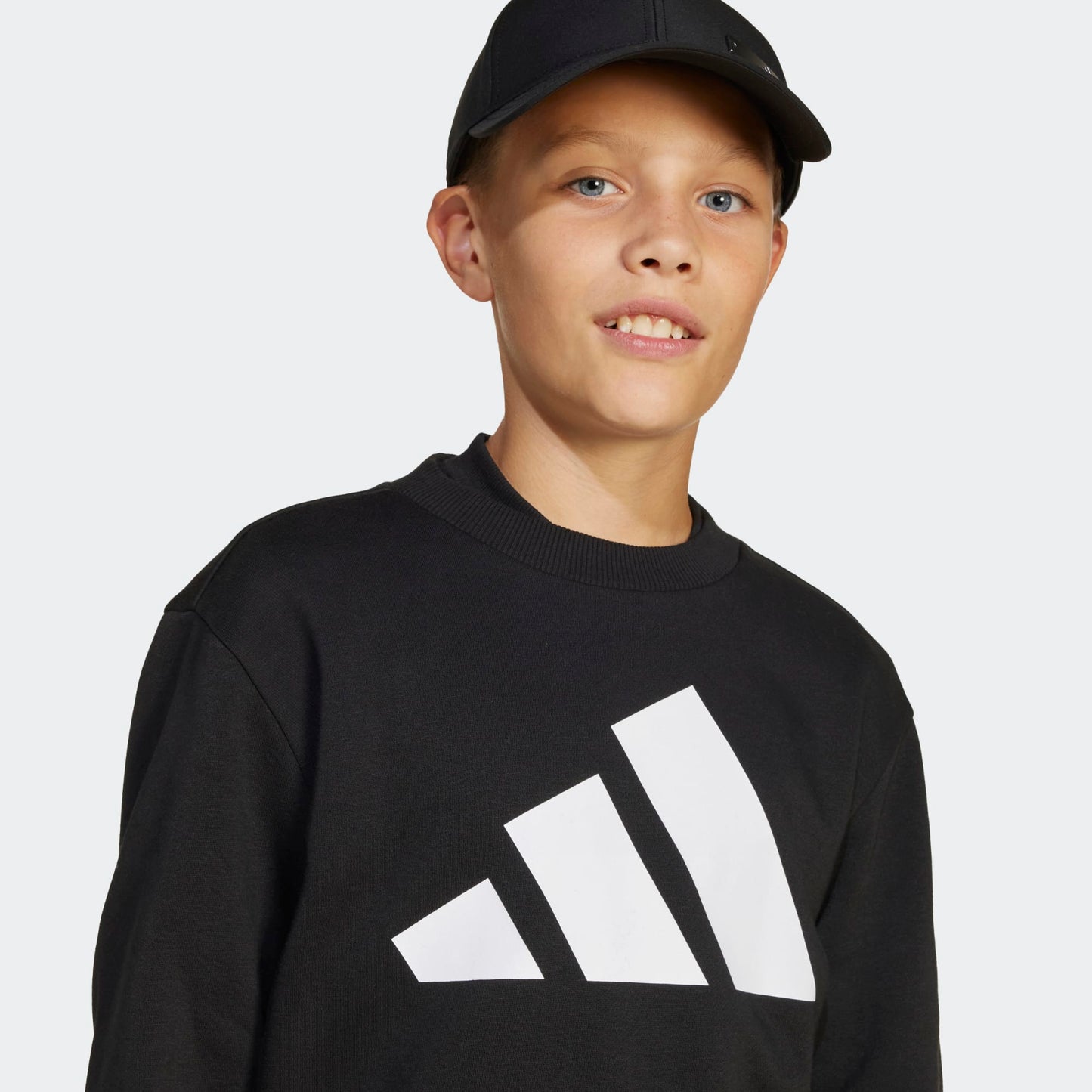 ADIDAS TUTA