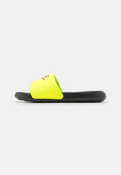 NIKE VICTORI ONE SLIDE
