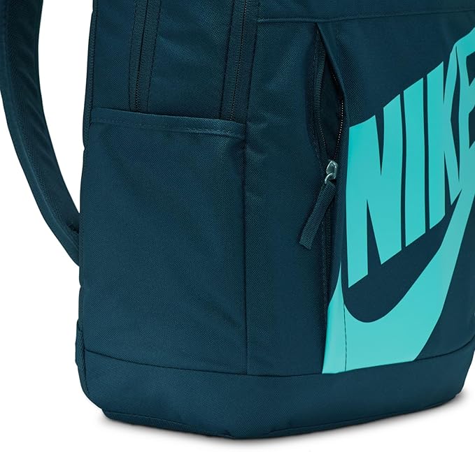 NIKE ELEMENTAL