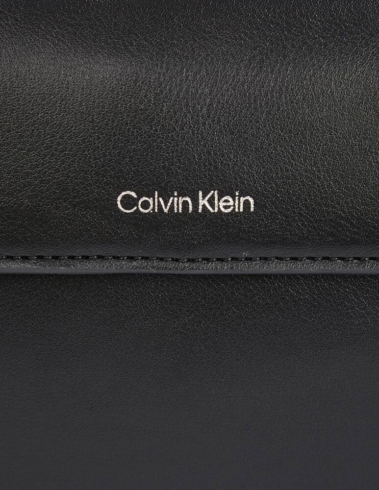 CALVIN KLEIN SLEEK POUCH