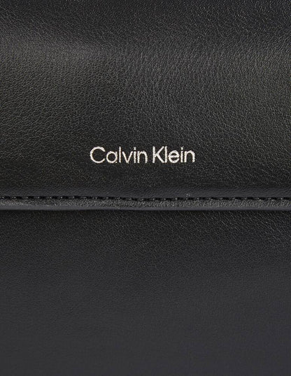 CALVIN KLEIN SLEEK POUCH