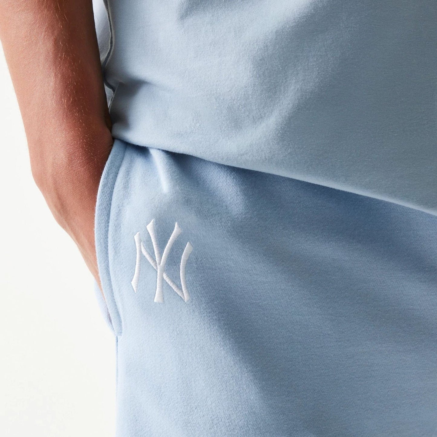 NEW ERA MLB MIDI SHORT