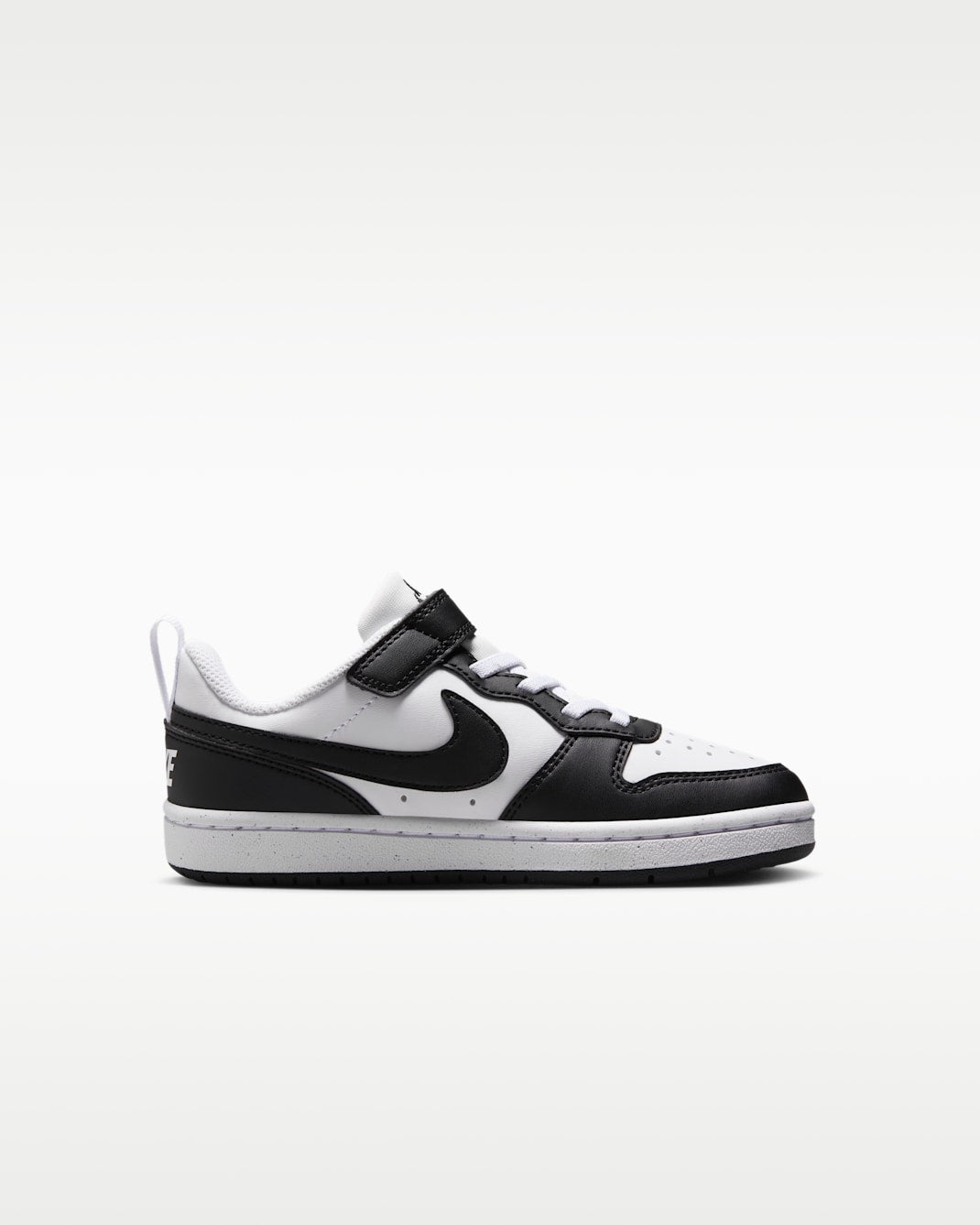 NIKE COURT BOROUGH LOW