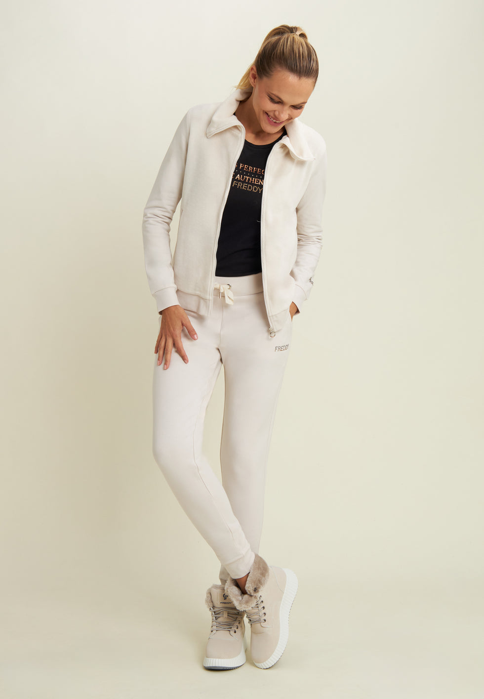 FREDDY FELPA CON ZIP  DONNA