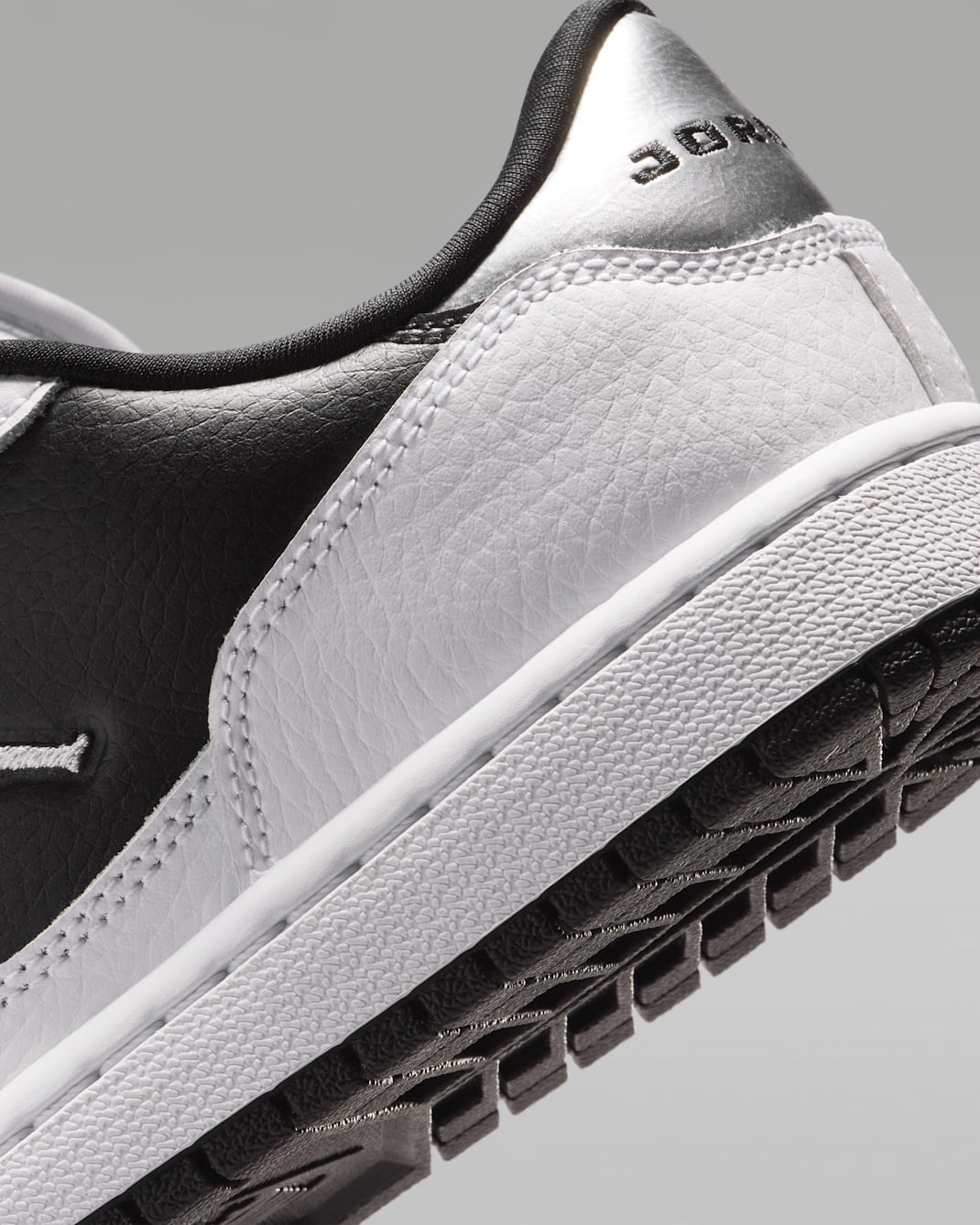 NIKE JORDAN COURT CONNECT LOW GS