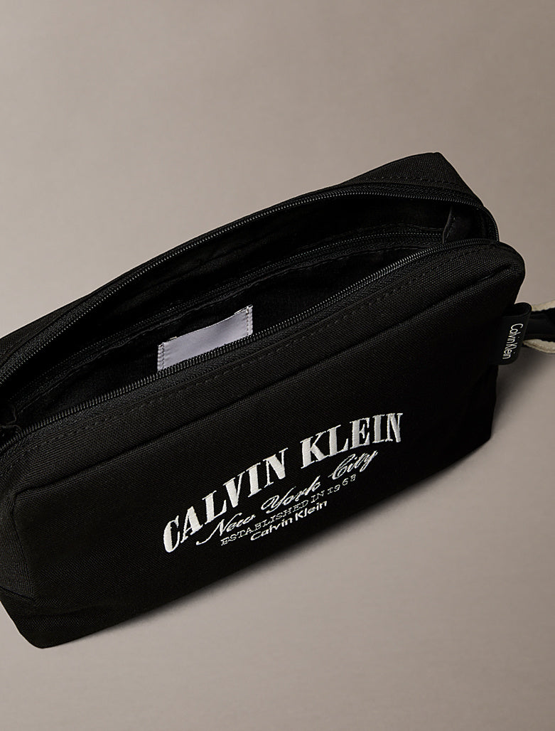 CALVIN KLEIN GRAPHIC POUCH