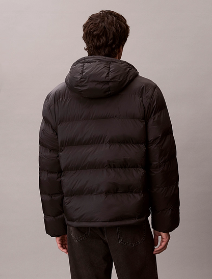 CHAQUETA ACOLCHADA CON MONOGRAMA DE NYLON DE CALVIN KLEIN