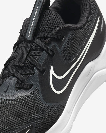 NIKE COSMIC RUNNER