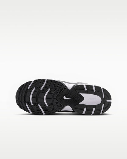 NIKE V5 RNR BG