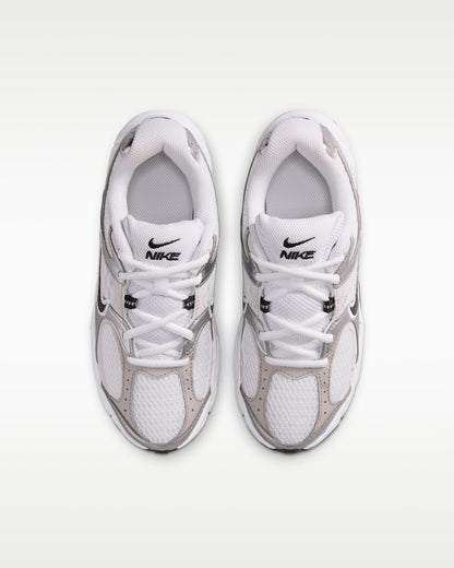NIKE V5 RNR BG