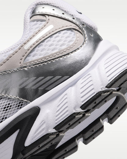 NIKE V5 RNR BG